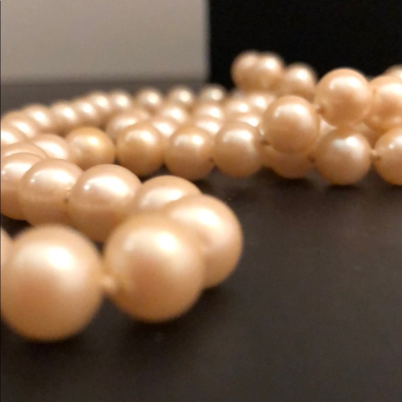 VINTAGE PEARLS PEARLS PEARLS!!! LONG STRAND - Picture 7 of 8